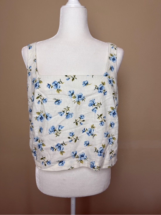 Old Navy Tops - Old Navy White Tank with Blue Floral Print Square Neck Size Medium